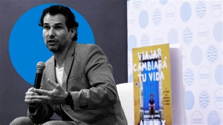 Alan Estrada biografía, edad, altura, esposo, net worth, familia