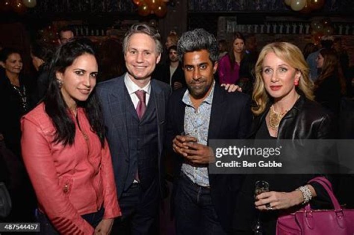 Anand Giridharadas Biography, Age, Height, Wife, Net Worth, Family