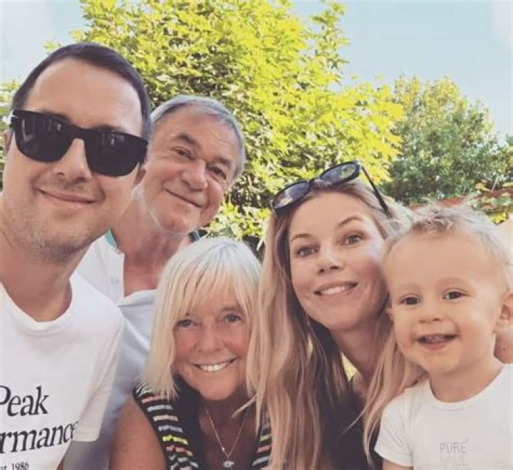 Anouk Hoogendijk Biography, Age, Height, Husband, Net Worth, Family