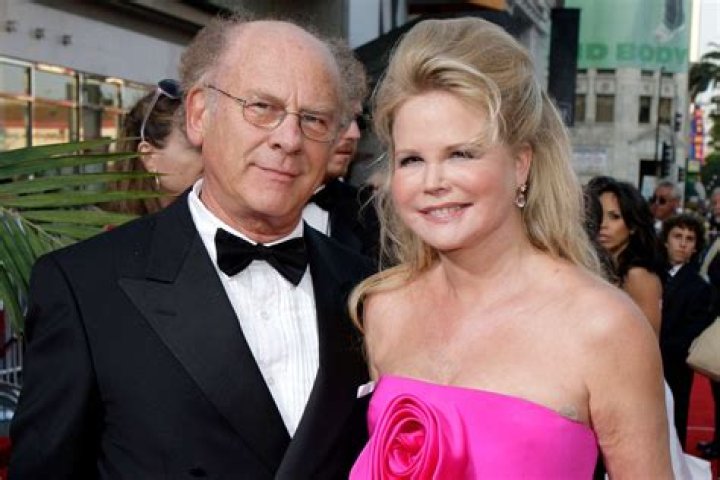 Art Garfunkel Biography, Age, Height, Wife, Net Worth, Family
