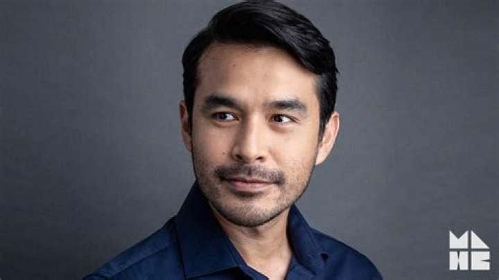 Atom Araullo Biography, Age, Height, Wife, Net Worth, Family