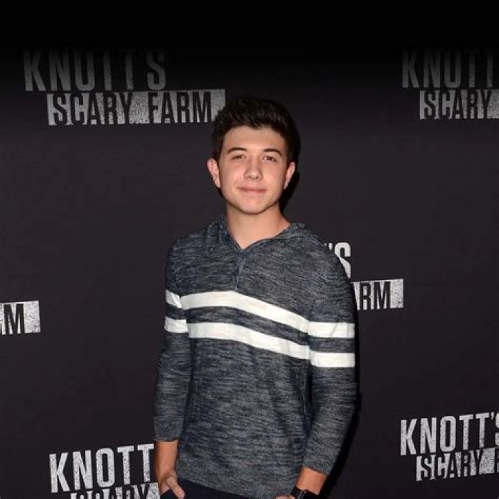 Bradley Steven Perry Biography, Age, Height, Wife, Net Worth, Family