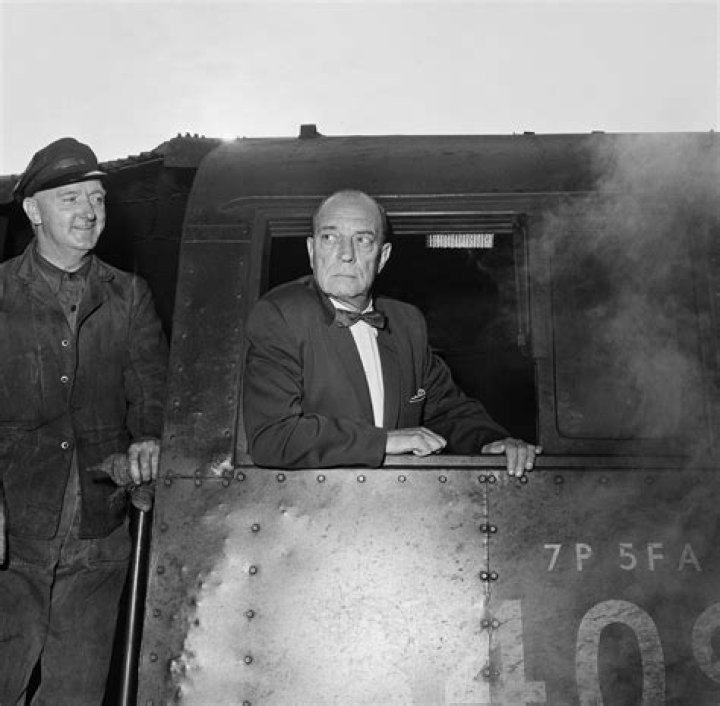 Buster Keaton Biography, Age, Height, Wife, Net Worth, Family