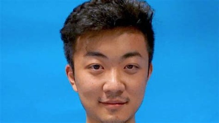 Carl Pei Biography, Age, Height, Wife, Net Worth, Family