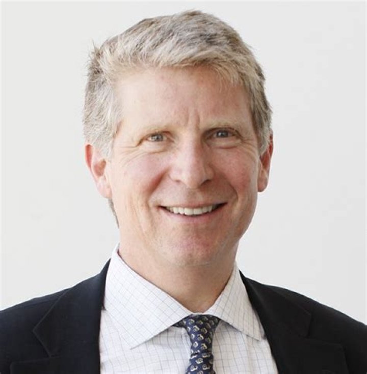 Cyrus Vance Jr. Biography, Age, Height, Wife, Net Worth, Family