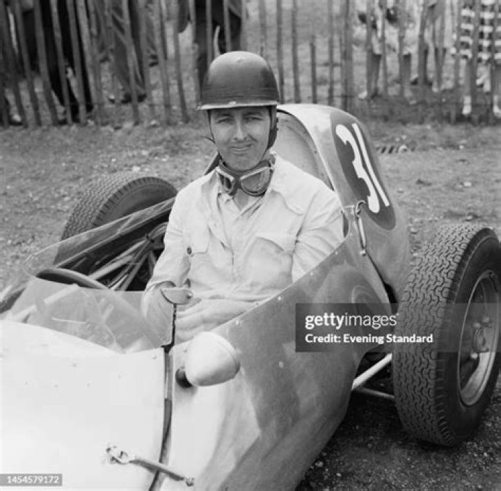 Dennis Taylor (racing driver) Biography, Age, Height, Wife, Net Worth and Family