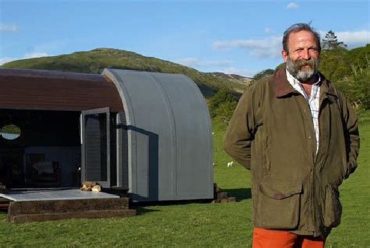 Dick Strawbridge Biography, Age, Height, Wife, Net Worth, Family