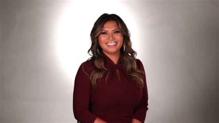 Elita Loresca Biography, Age, Height, Husband, Net Worth, Family
