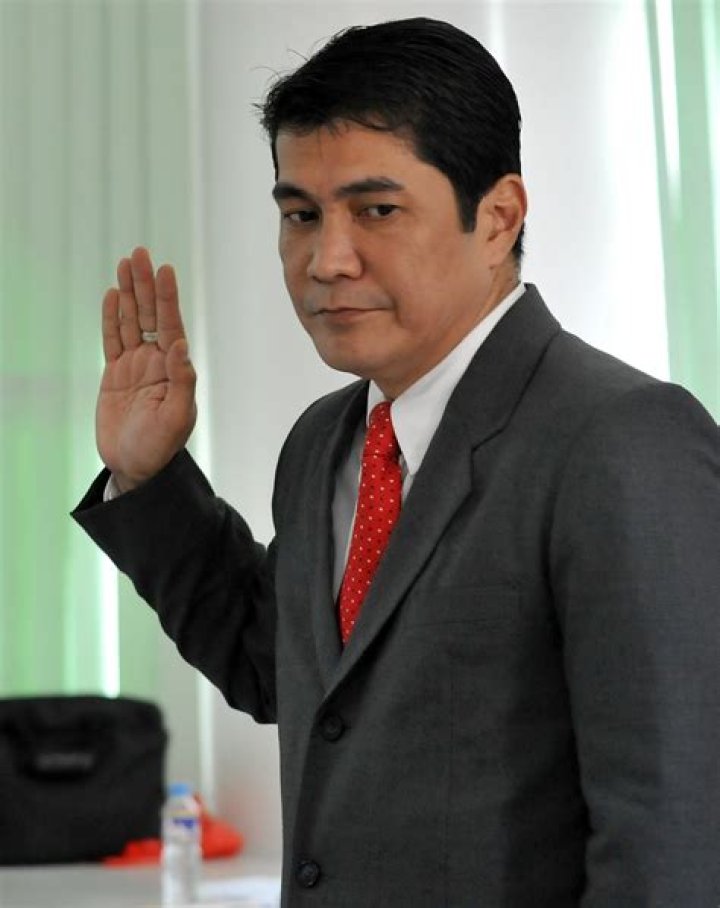 Erwin Tulfo Biography, Age, Height, Wife, Net Worth, Family
