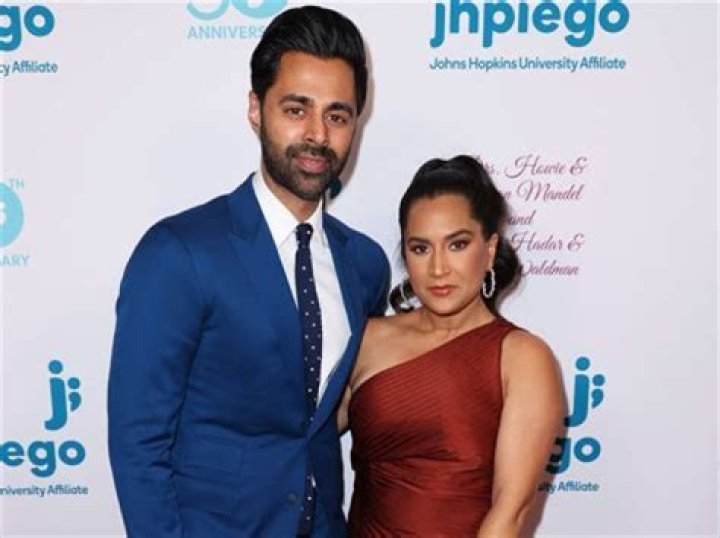 Hasan Minhaj Biography, Age, Height, Wife, Net Worth, Family