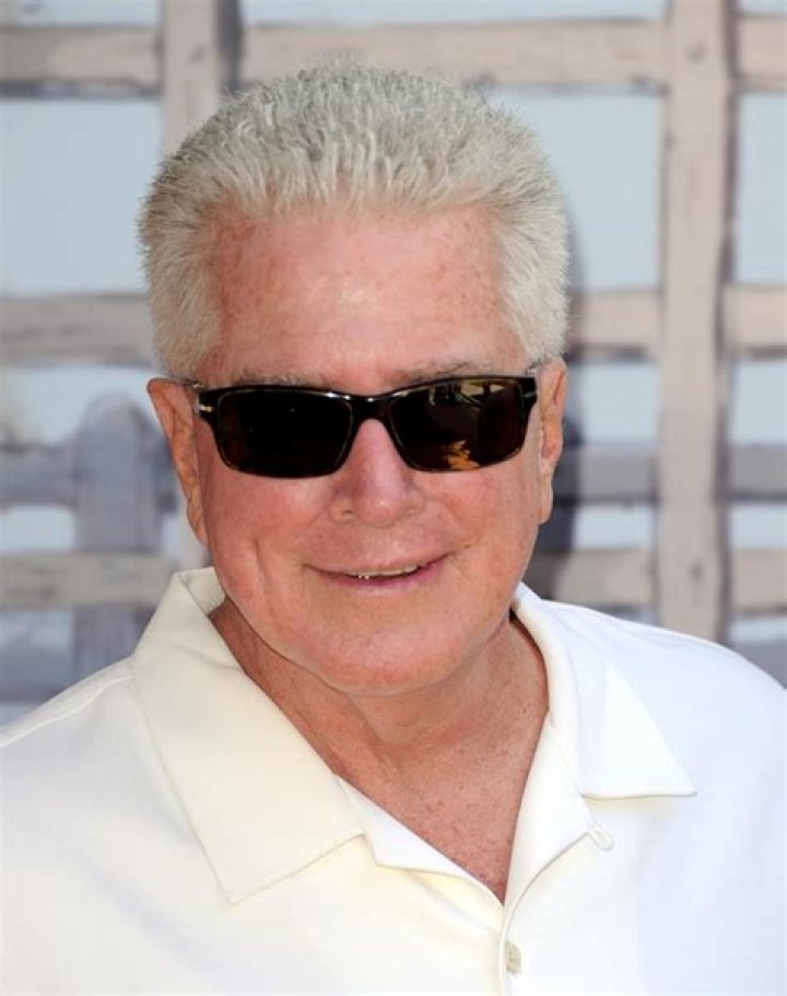 Huell Howser Biography, Age, Height, Wife, Net Worth, Family
