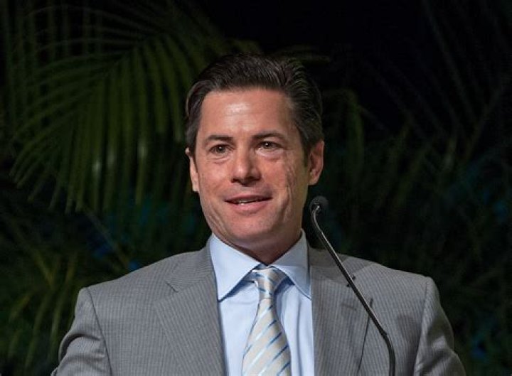J. R. Moehringer biografía, edad, altura, esposo, net worth, familia