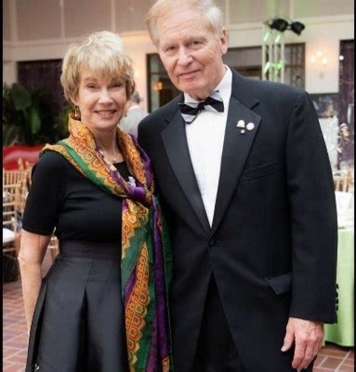 Jennifer Gareis Biography, Age, Height, Husband, Net Worth, Family