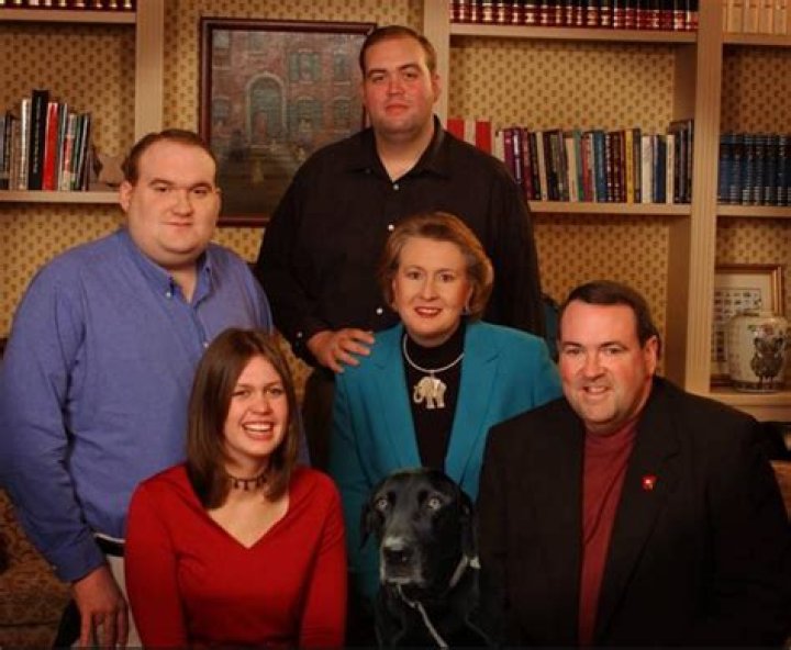 John Mark Huckabee Biography, Age, Height, Wife, Net Worth, Family