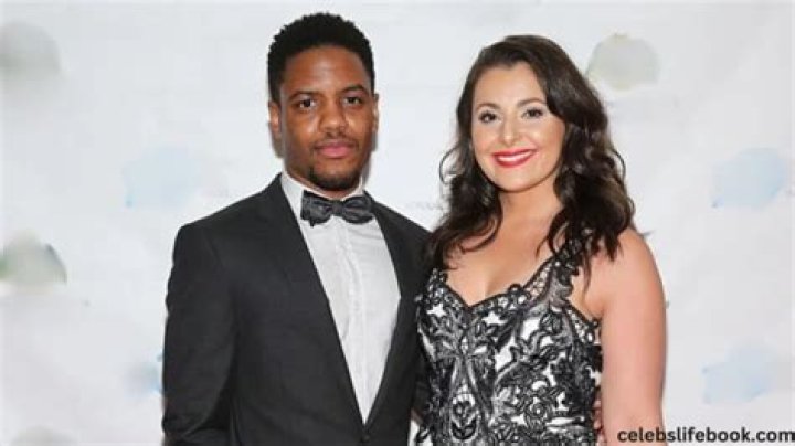 Jon Michael Hill Biography, Age, Height, Wife, Net Worth, Family
