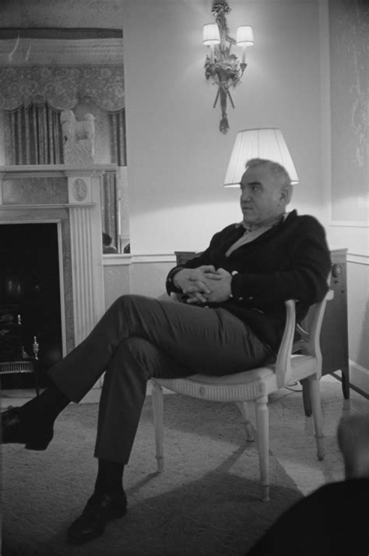 Lorne Greene Biography, Age, Height, Wife, Net Worth, Family