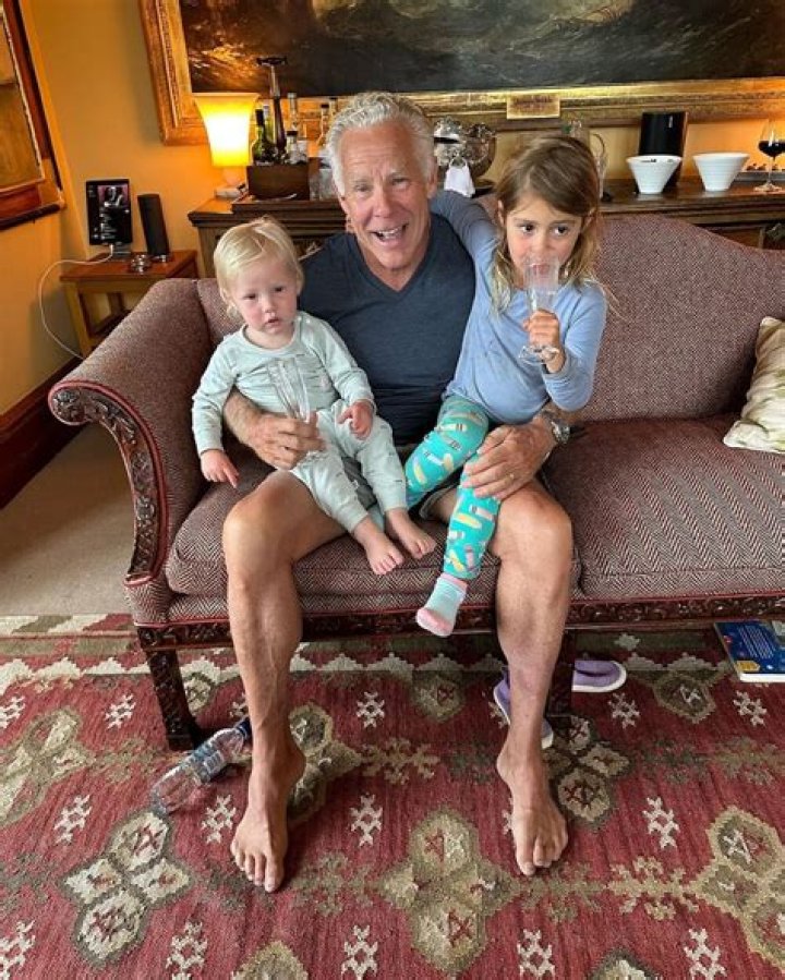 Mark Sisson Biography, Age, Height, Wife, Net Worth, Family