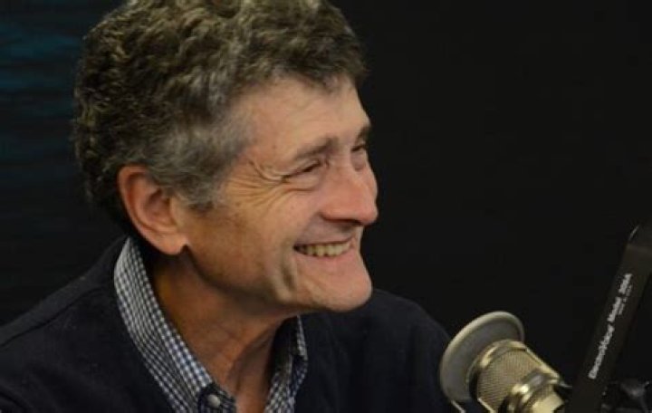 Michael Medved Biography, Age, Height, Wife, Net Worth, Family