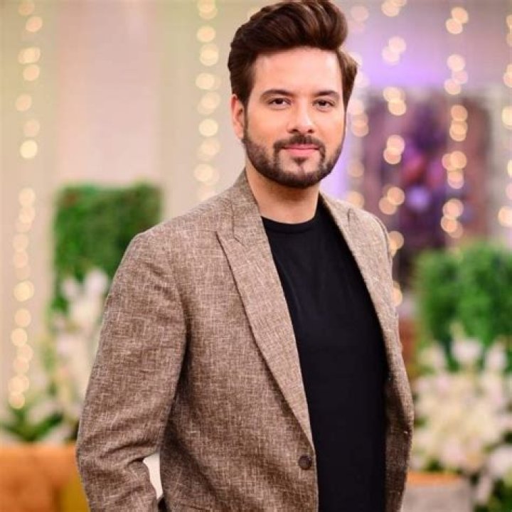 Mikaal Zulfiqar Biography, Age, Height, Wife, Net Worth, Family
