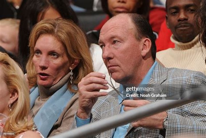 Mike Dunleavy Sr. Biography, Age, Height, Wife, Net Worth, Family