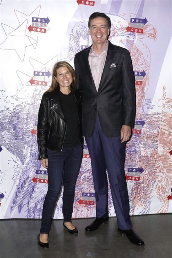 Nicolle Wallace Biography, Age, Height, Husband, Net Worth, Family