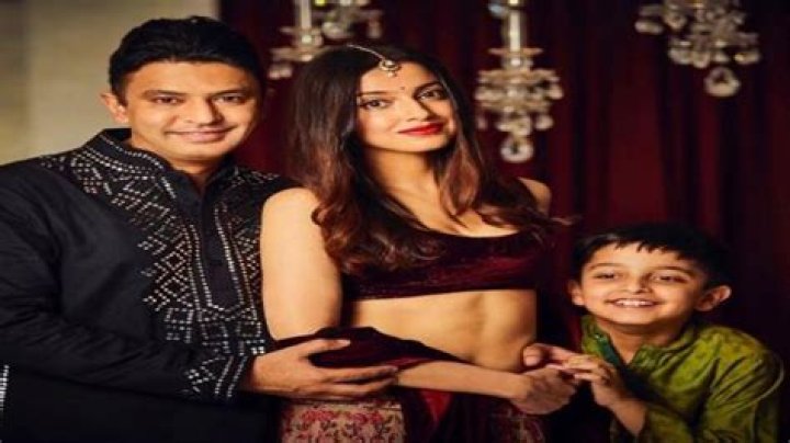 Pradeep Khosla Biography, Age, Height, Wife, Net Worth, Family