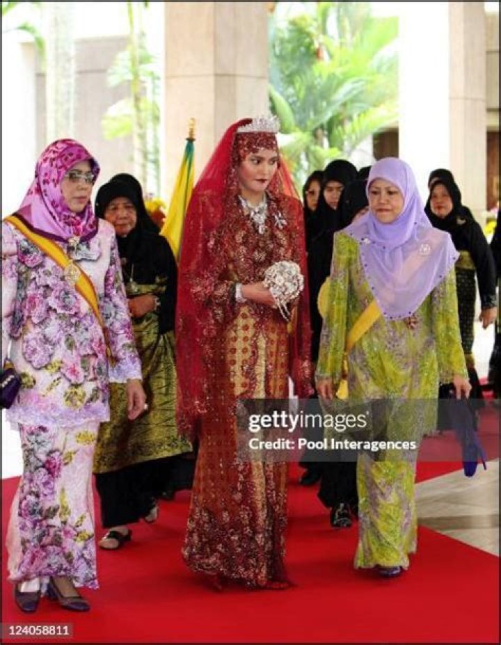 Princess Majeedah Bolkiah Biography, Age, Height, Husband, Net Worth, Family