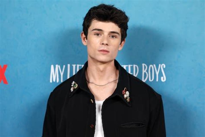 Robert Gentry Biography, Age, Height, Wife, Net Worth, Family
