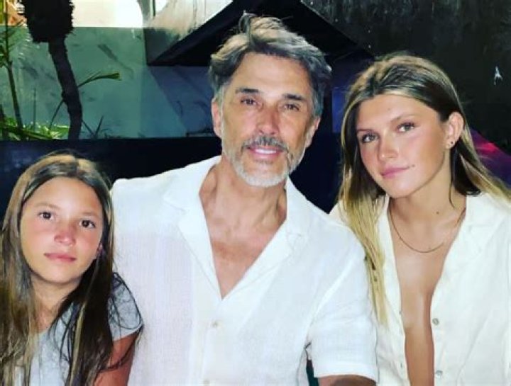 Sergio Mayer biografía, edad, altura, esposo, net worth, familia
