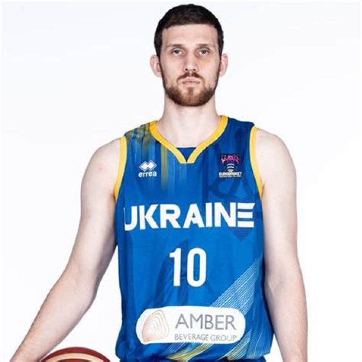 Sviatoslav Mykhailiuk Biography, Age, Height, Wife, Net Worth, Family