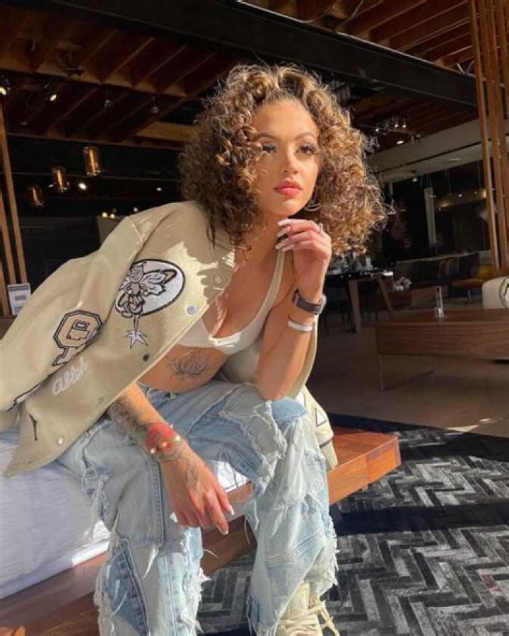 Victoria Allure Biography, Age, Height, Husband, Net Worth, Family